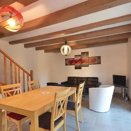 Ferienhaus 2 Bedroom In Aubas