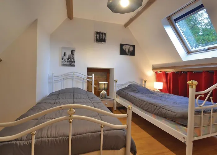 2 Bedroom In * Aubas